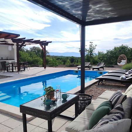 Lazy 8 Villa Garica Εξωτερικό φωτογραφία