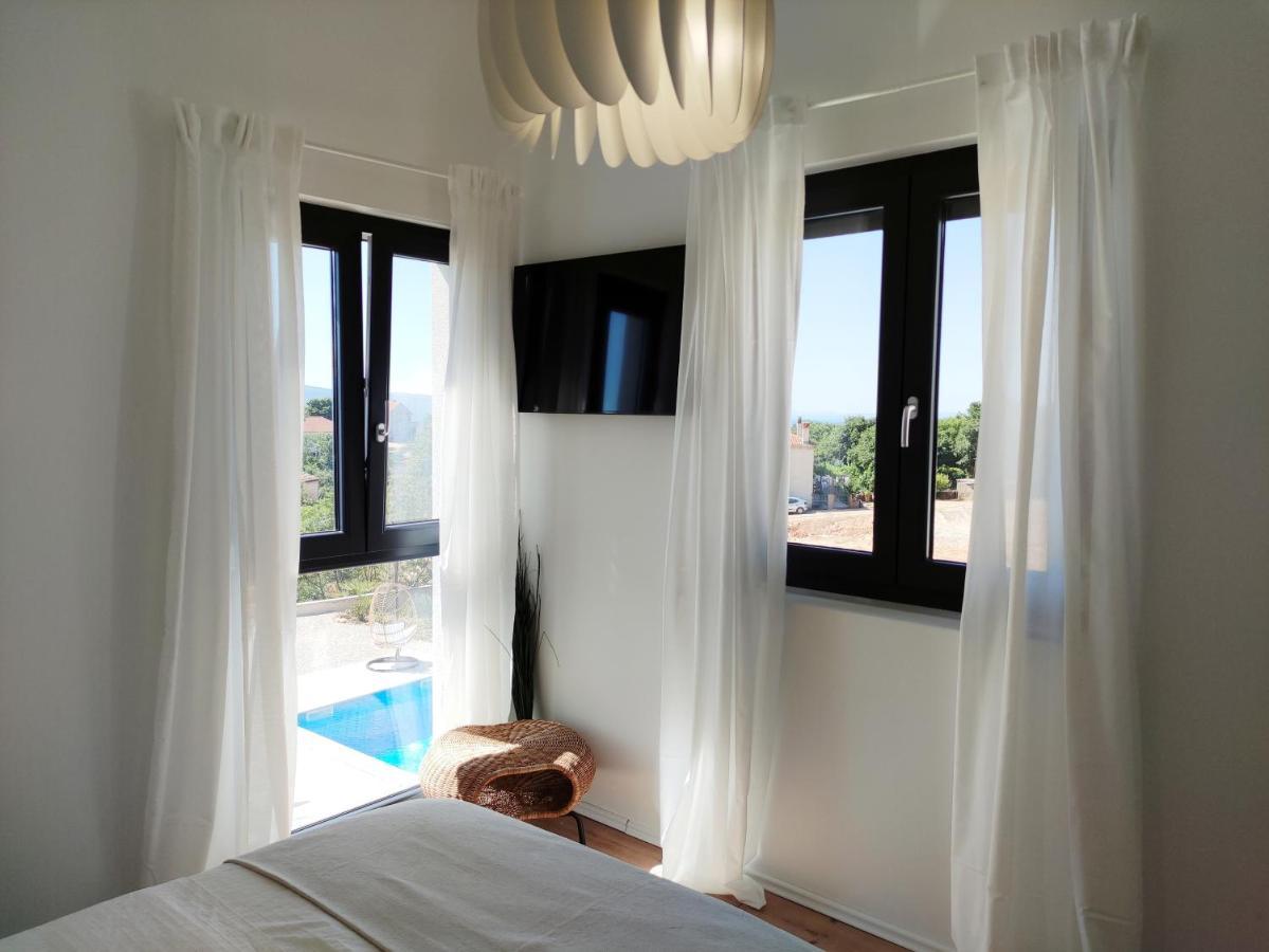 Lazy 8 Villa Garica Εξωτερικό φωτογραφία