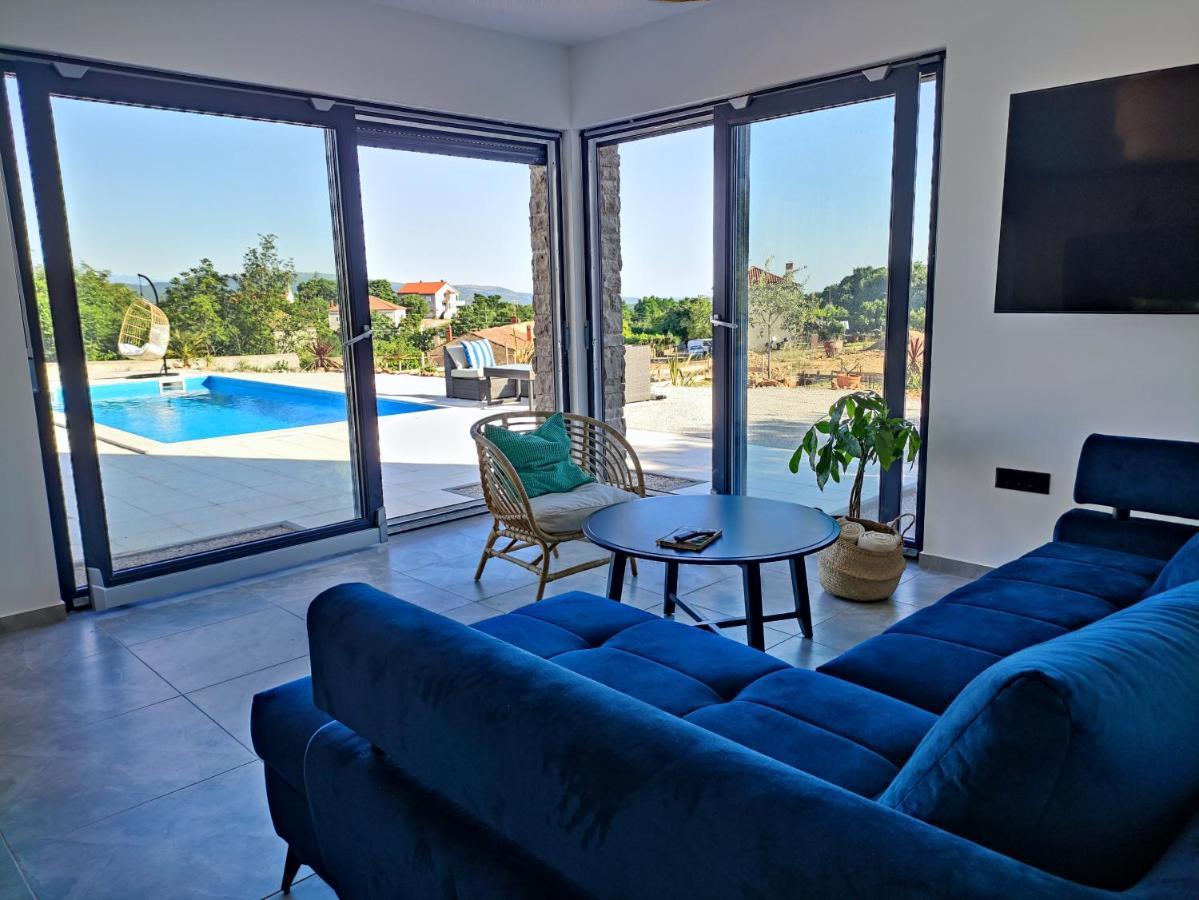 Lazy 8 Villa Garica Εξωτερικό φωτογραφία