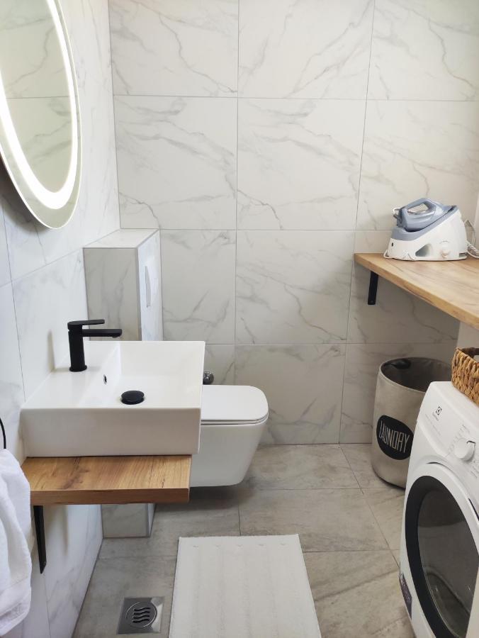Lazy 8 Villa Garica Εξωτερικό φωτογραφία